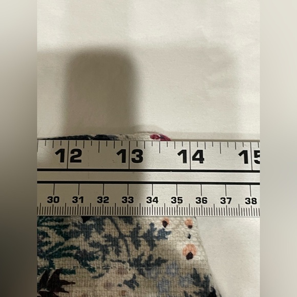 LOFT Pencil Skirt floral pattern‎ - Picture 5 of 12